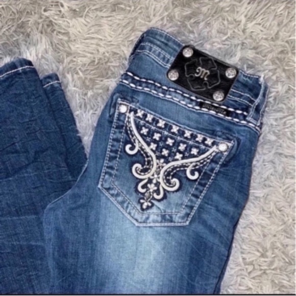 Like New!! Miss Me Jeans Signature Rise Boot Cut Size 27 - Picture 4 of 11
